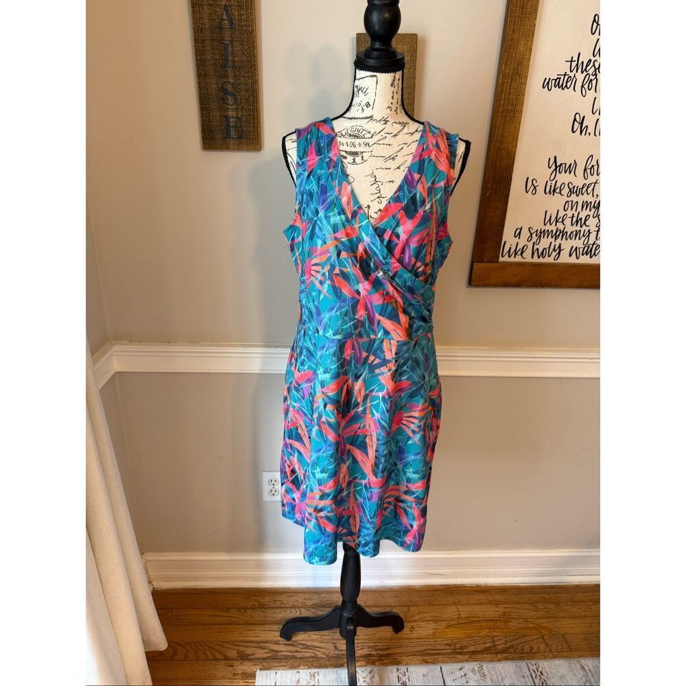 Reel Legends Women's Botanical Sleeveless Wrap Midi Dress Turquoise Red Medium